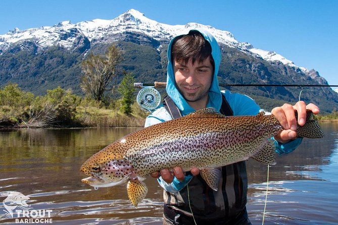 Fly Fishing Trips in Bariloche - An 8 a.m. pickup makes the day easy