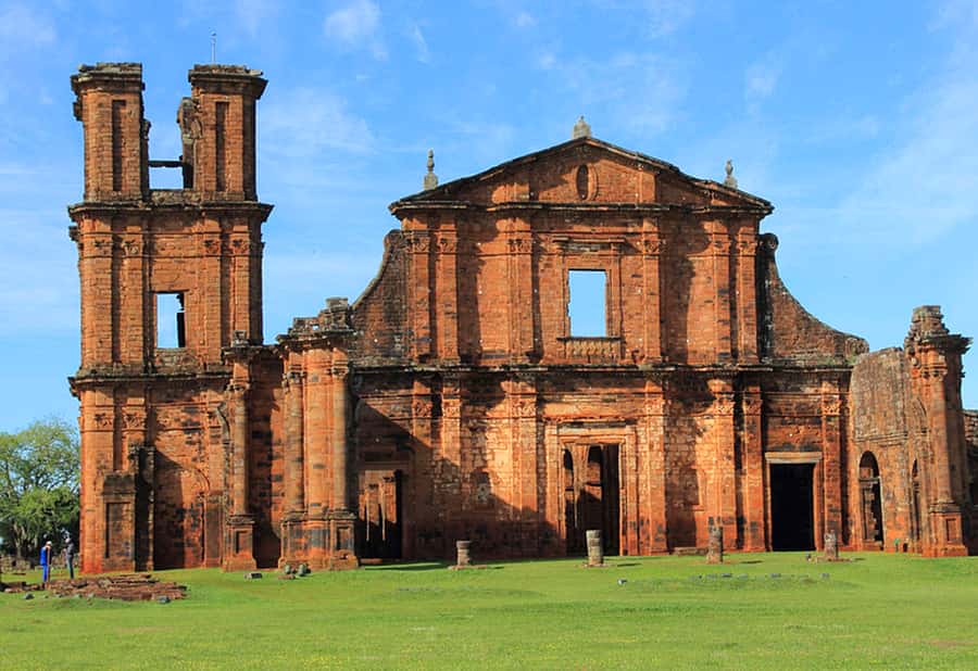 Foz do Iguaçu: Wanda Mines and San Ignacio Ruins Day Trip - The Early Start and Long Van Ride