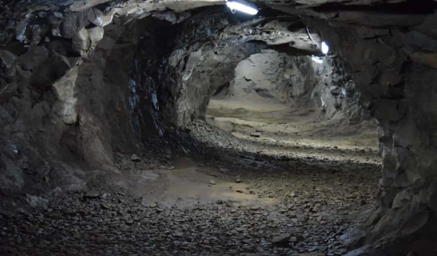 Foz do Iguaçu: Wanda Mines and San Ignacio Ruins Day Trip - San Ignacio’s Carved Stone and Jesuit Past