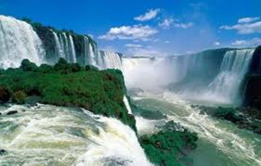 From Argentina: Iguazu Falls Brazil Side & Itaipu Dam - Morning pickup from Puerto Iguazu