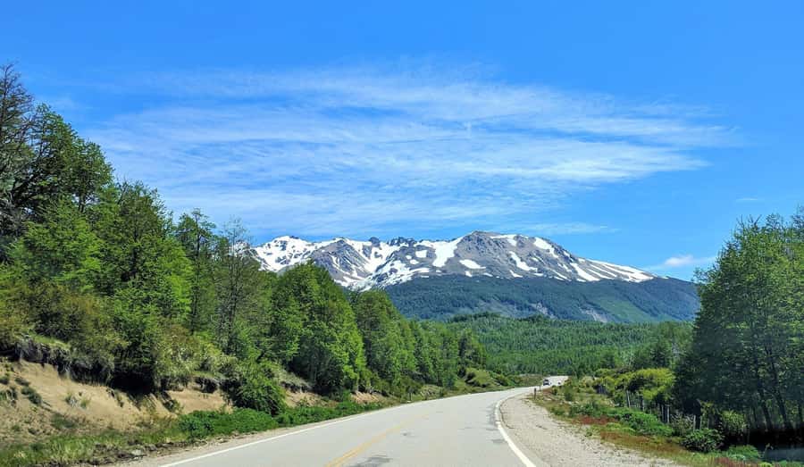 From Bariloche: San Martin de los Andes and 7 Lakes Circuit - Is $140 a fair price?
