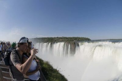 Argentinean Falls Tour with Pickup