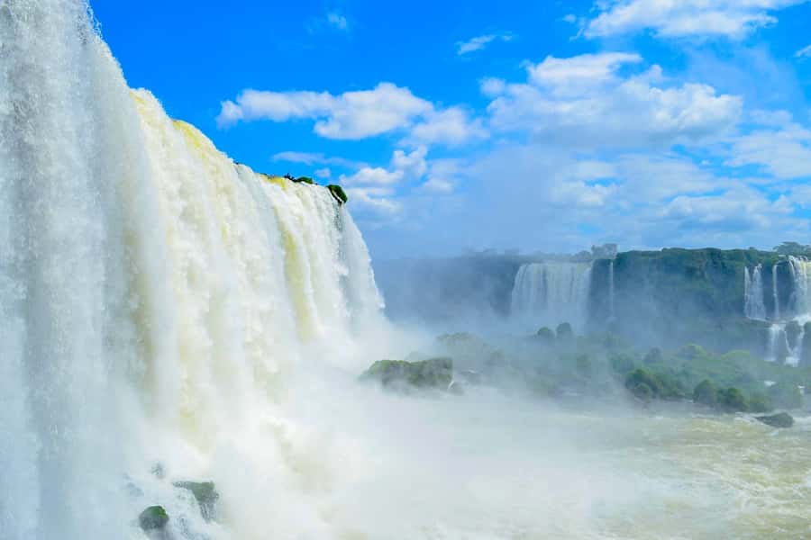 From Foz do Iguaçu: Brazilian Side of the Falls with Ticket - Lunch, snacks, and the return to Foz