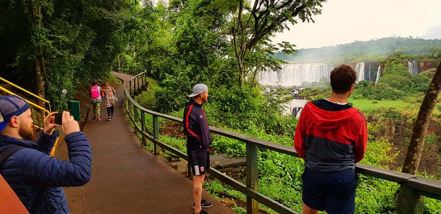 From Foz do Iguaçu: Brazilian Side of the Falls with Ticket - The Chocolate Caseiro stop: useful break or unwanted detour?