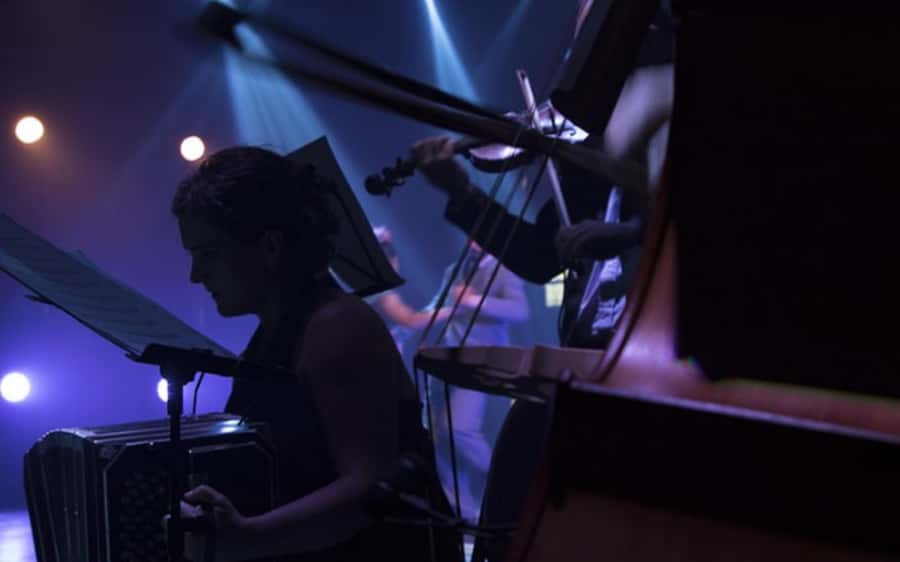 From Foz do Iguaçu: Madero Tango with dinner - Casino time at City Center