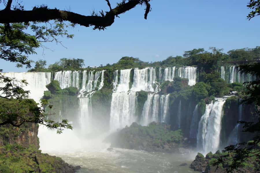From Foz do Iguaçu: Tour to Argentinian Falls - Key points at a glance