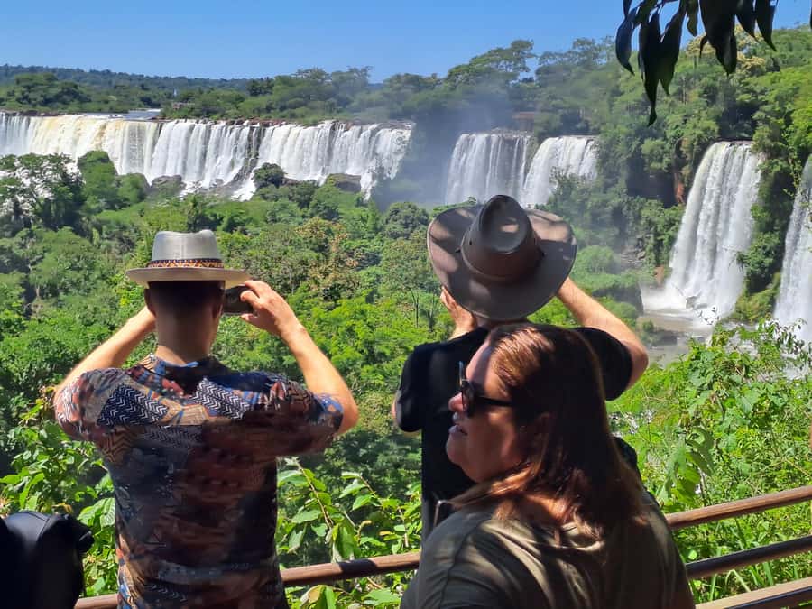 From Foz do Iguaçu: Tour to Argentinian Falls - The park entrance and internal transport