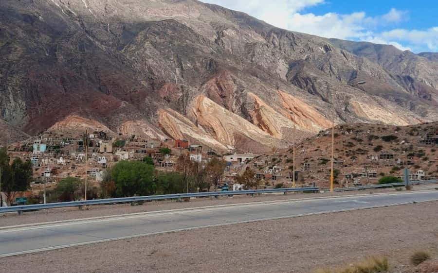 From Jujuy: Quebrada de Humahuaca, Purmamarca and Tilcara - Humahuaca: the day’s main pause