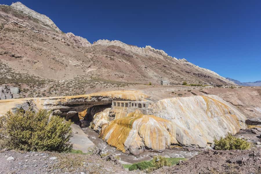 From Mendoza: High Andes Aconcagua Mountain Tour - What to bring for a high-altitude day