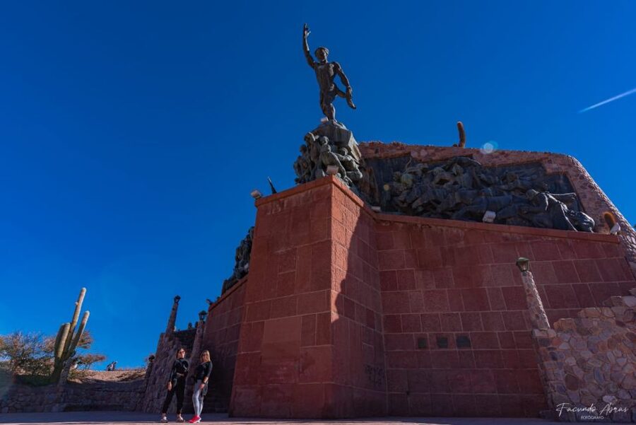 From Salta: Local Landscape, Winery, and Culture Tour - Day two: Cuesta del Obispo and Cachi