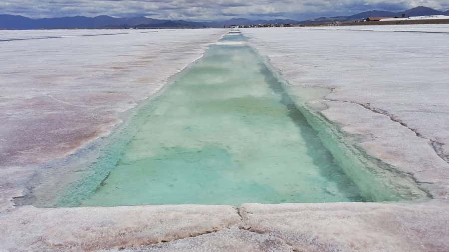 From Salta: Salinas Grandes, Purmamarca & Los Colorados Hike - Why Salinas Grandes makes this long day worthwhile