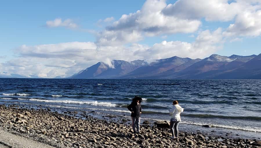 From Ushuaia: Private Fagnano Lake 4WD Tour - Crossing the Andes by forest roads