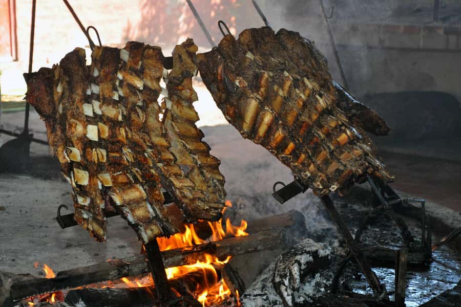 Full-Day at Santa Susana Ranch with BBQ, Drinks and Show - Who will enjoy Santa Susana most