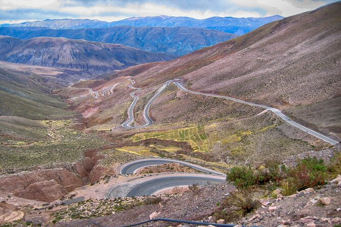 Full-Day Tour to Salinas Grandes and Purmamarca From Salta - Guides, language, and the group experience