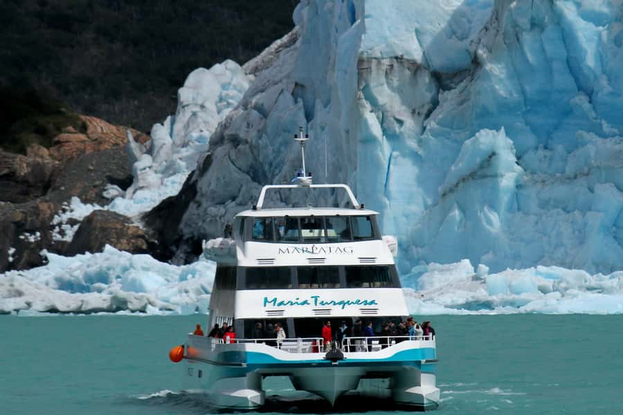 Gourmet Glacier Cruise & Footbridges of Perito Moreno - Upsala Channel and the distant glacier