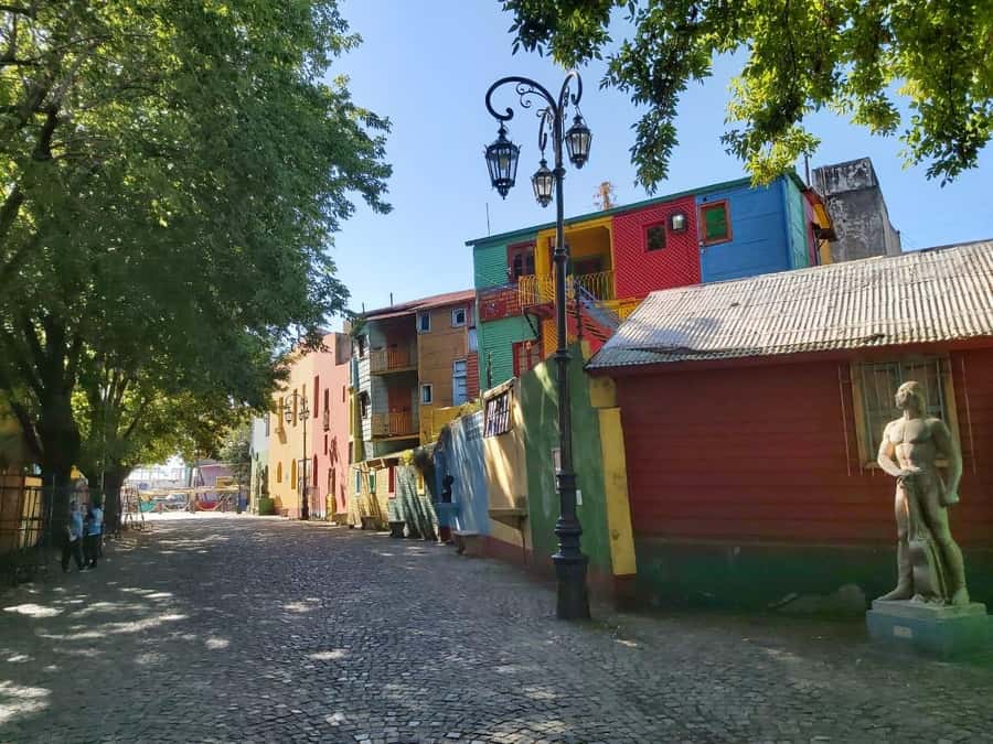 Guided tour Boca Juniors Museum & Stadium + Caminito - Why the private guide matters here