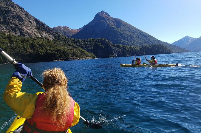 Half a day of kayaking on the Nahuel Huapi lake in private service - Paddling toward Brazo Tristeza
