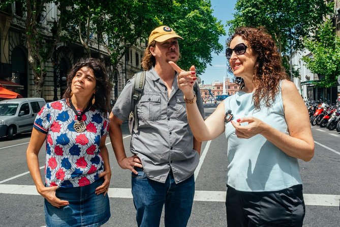 Highlights & Hidden Gems With Locals: Best of Buenos Aires Private Tour - What this private Buenos Aires walk does best