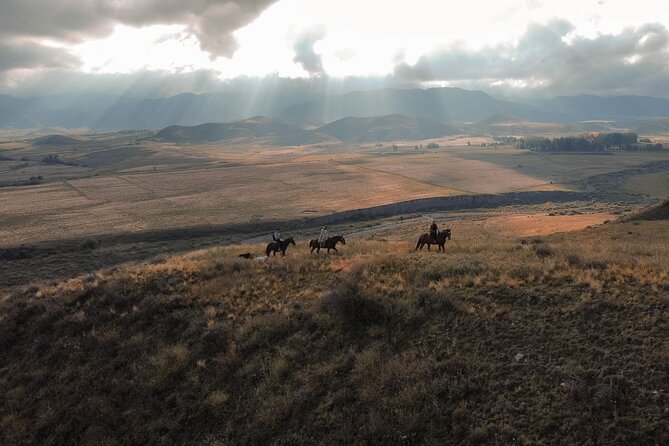 Horseback riding and barbecue in a private ranch - La Carrera, Mendoza - El Pico Palma Ranch and Its Family Story
