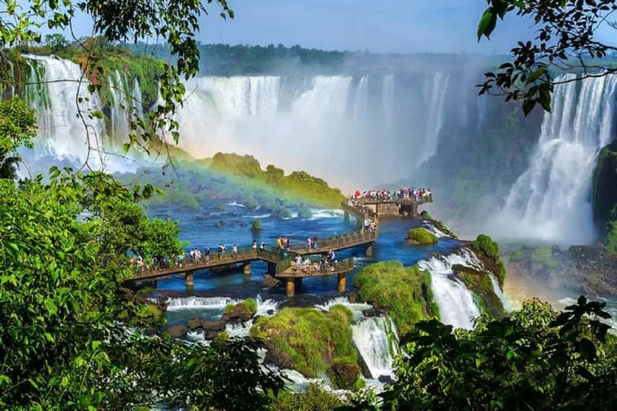 Iguazu Falls Argentinas Tour and Great Adventure Boat Tour - Key points to know before you book
