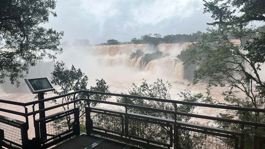 Iguazu Falls: Brazil & Argentina in One Day (Private) - Should you book it?