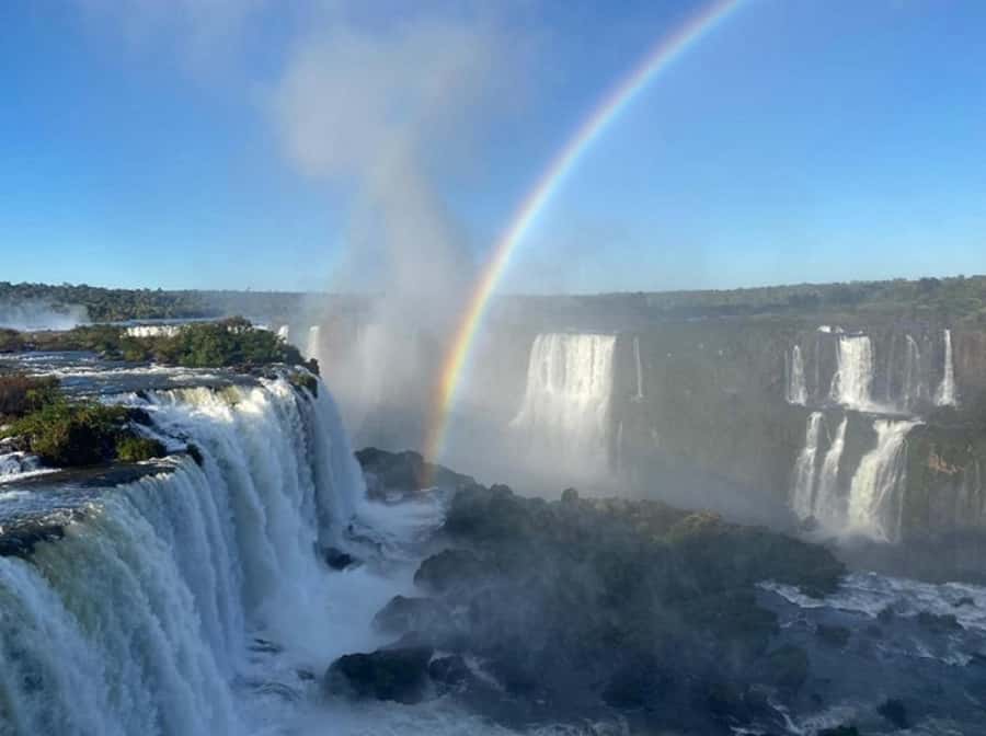 Iguazu Falls: Brazil & Argentina in One Day (Private) - Why private transport matters at the border