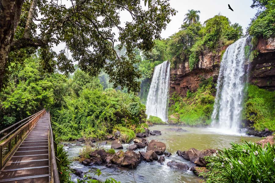 Iguazú Falls: The Natural Wonder of Argentina - Why Iguazú Falls deserves a full day