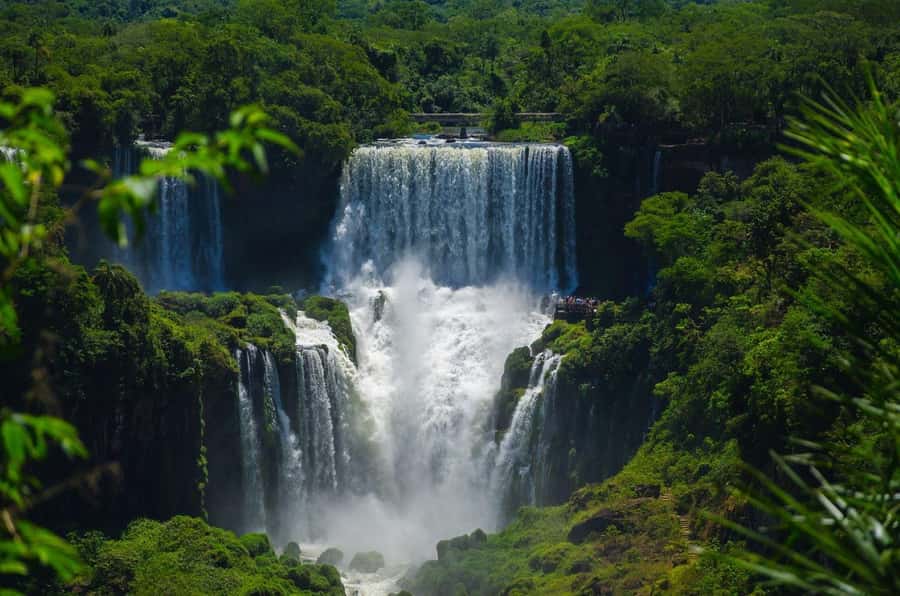 Iguazú Falls: The Natural Wonder of Argentina - Who will get the most from this tour
