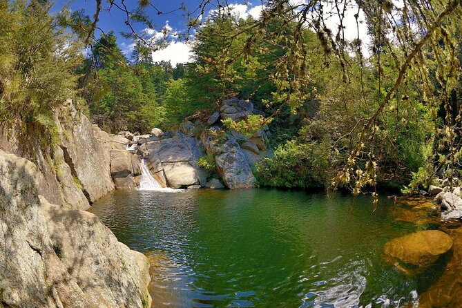 La Cumbrecita and Villa General Belgrano Full Day Tour - The morning route beside Los Molinos Lake