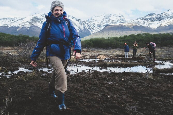 Laguna Esmeralda Trekking Adventure with Lunch - Emerald Lagoon: a well-earned lunch stop
