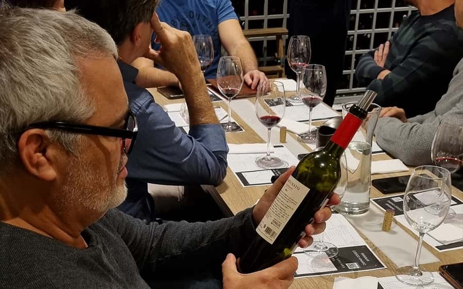 Mendoza: Classic Wine Tasting - A quick Mendoza wine experience in the city