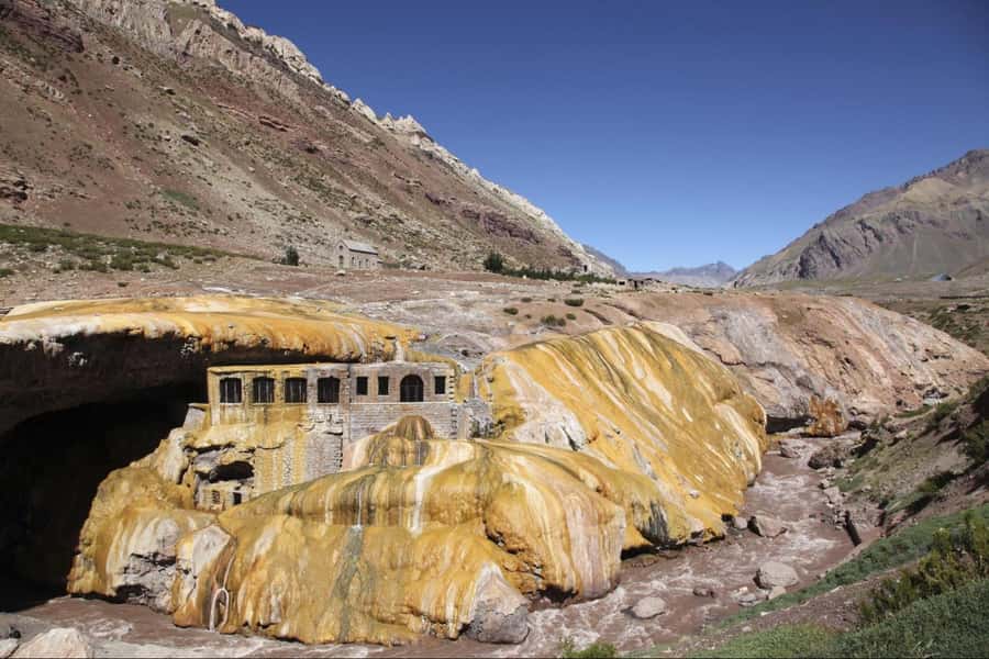 Mendoza: High Mountain Experience, a Tour through the Andes - Why this Andes road trip is worth your day