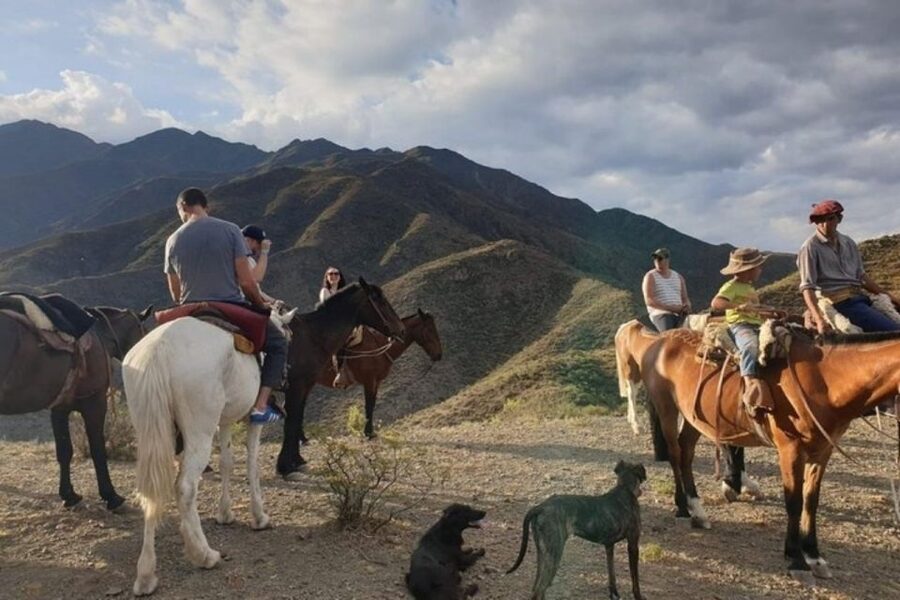 Mendoza: Sunset Horse Back Riding in the Mountains and BBQ - The Mountain Ride to 2,100 Meters