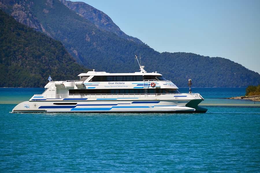 Navigation through Isla Victoria and Bosque de Arrayanes - Crossing Nahuel Huapi Lake by catamaran