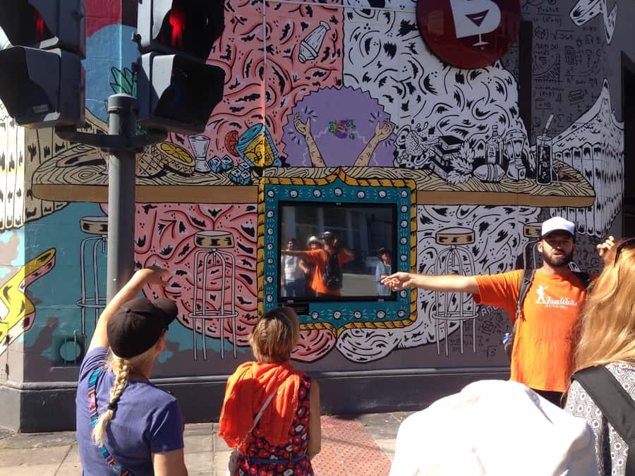 Palermo: Graffiti and Street Art Guided Tour in English - The Trump Wall at Madison Avenue Bar