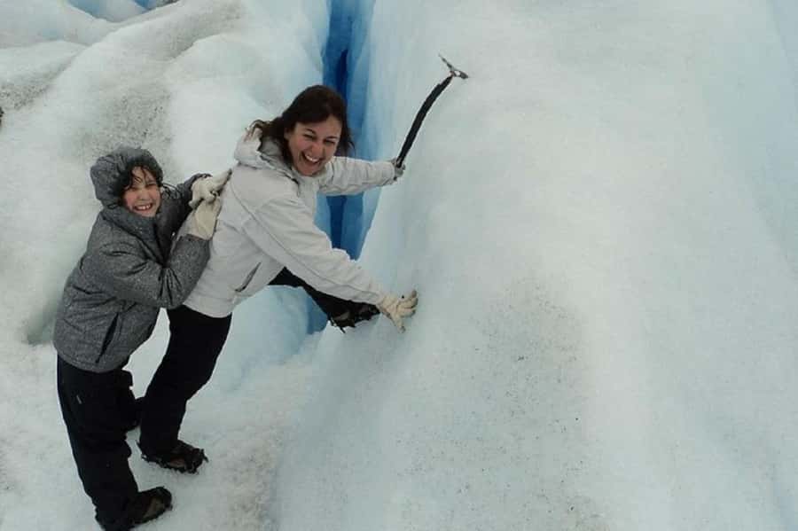 Perito Moreno Full Day Minitrekking with Transfer & Walkways - Crossing Lago Rico from Bajo de las Sombras