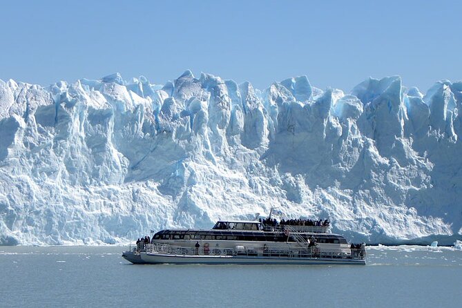 Perito Moreno Glacier Experience with Boat Navigation !! - Who will get the most from this glacier tour