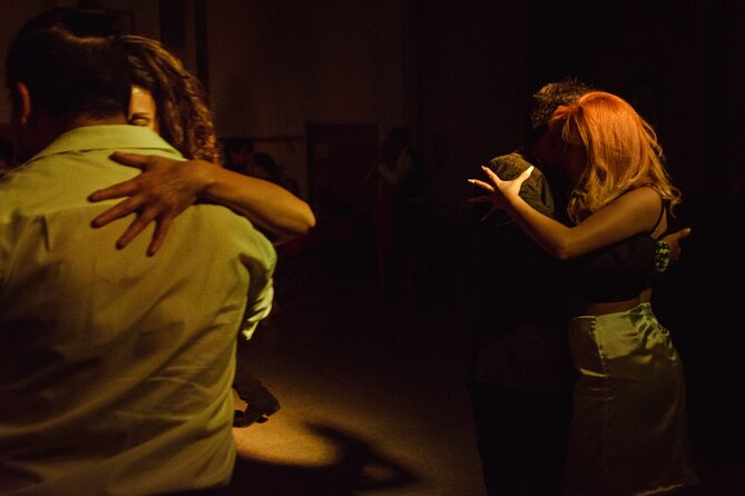 Private Underground Tango Immersion - What makes the milonga feel different