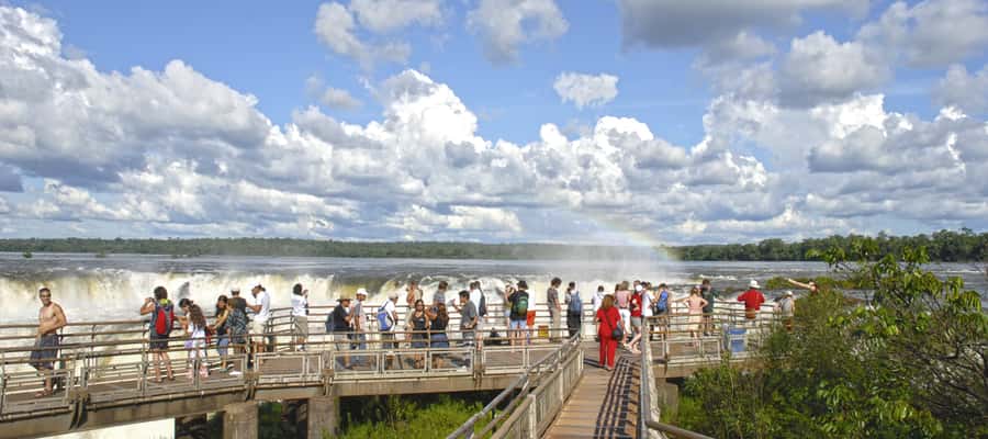 Puerto Iguazu: Iguazu Falls Argentinian Side Full-Day Tour - How good is the guiding?