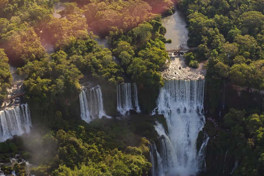 Puerto Iguazu: Iguazu Falls Boat Tour and Gran Aventura - What the $250 day actually includes