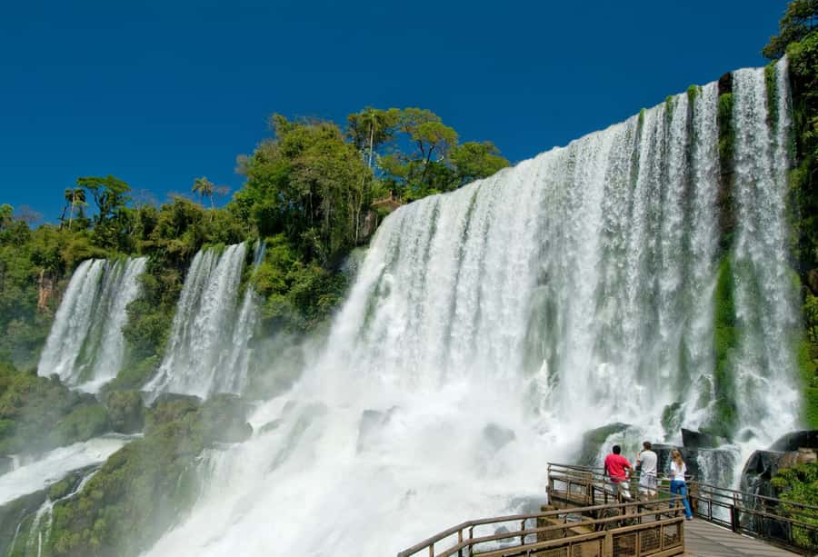 Puerto Iguazu: Iguazu Falls Boat Tour and Gran Aventura - Porto Macuco and the wettest half-hour