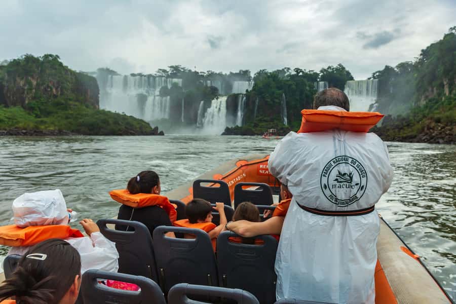 Puerto Iguazu: Iguazu Falls Boat Tour and Gran Aventura - San Martin Island and the end of the river route