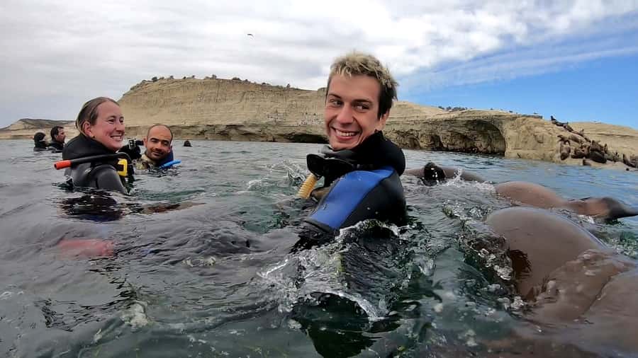 Puerto Madryn: Snorkeling Trip with Sea Lions - The boat ride toward Paraná Beach and Punta Loma