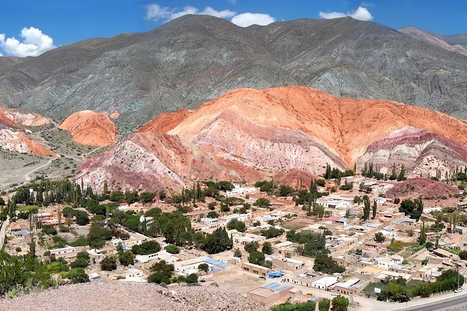 Quebrada de Humahuaca and Purmamarca - The early drive from Salta to Purmamarca