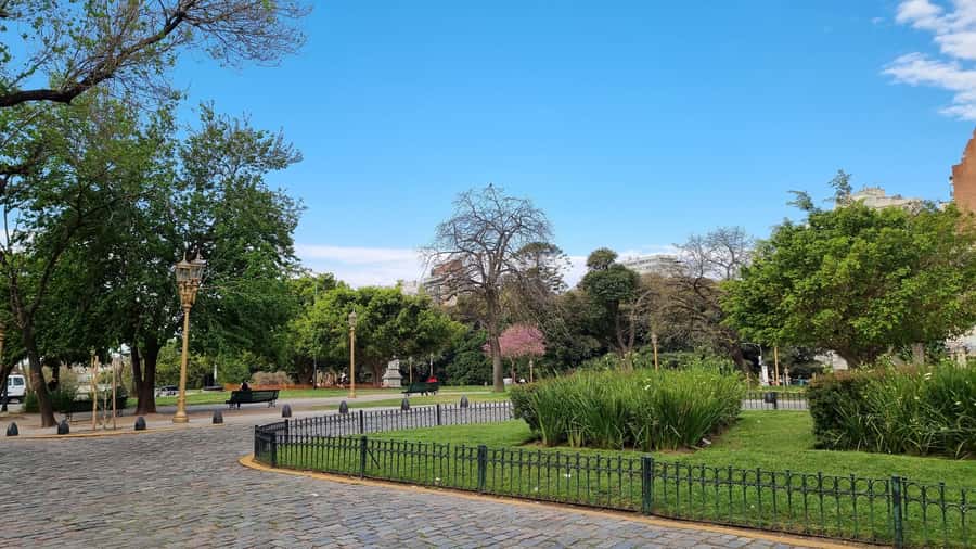 Recoleta Walking Tour and Live Jazz Show - Is $38 a fair price?