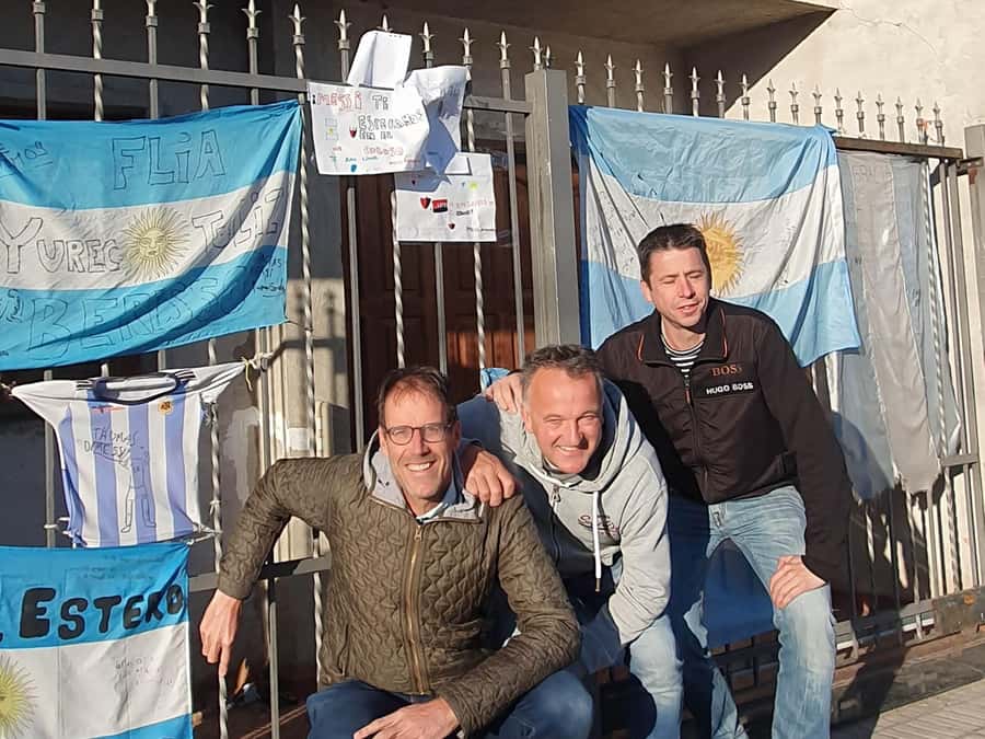 Rosario: Newell's Old Boys Football Match and Messi Tour - Getting to Rosario from Buenos Aires