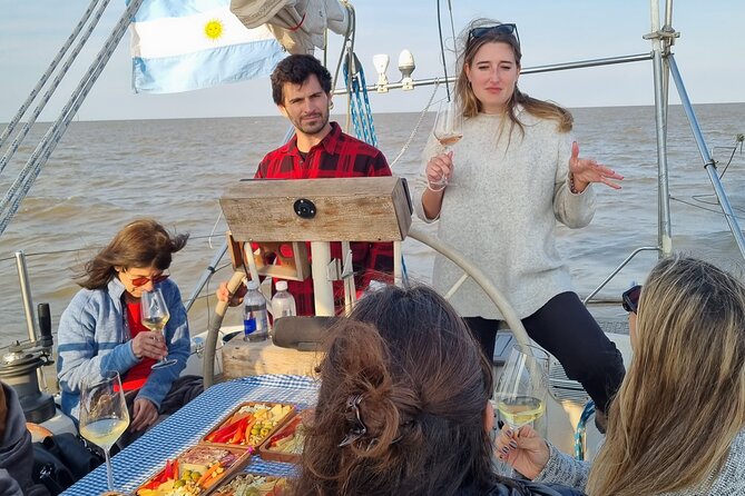 Sailing with Wine Tasting in Buenos Aires - Argentine wine explained by Santiago