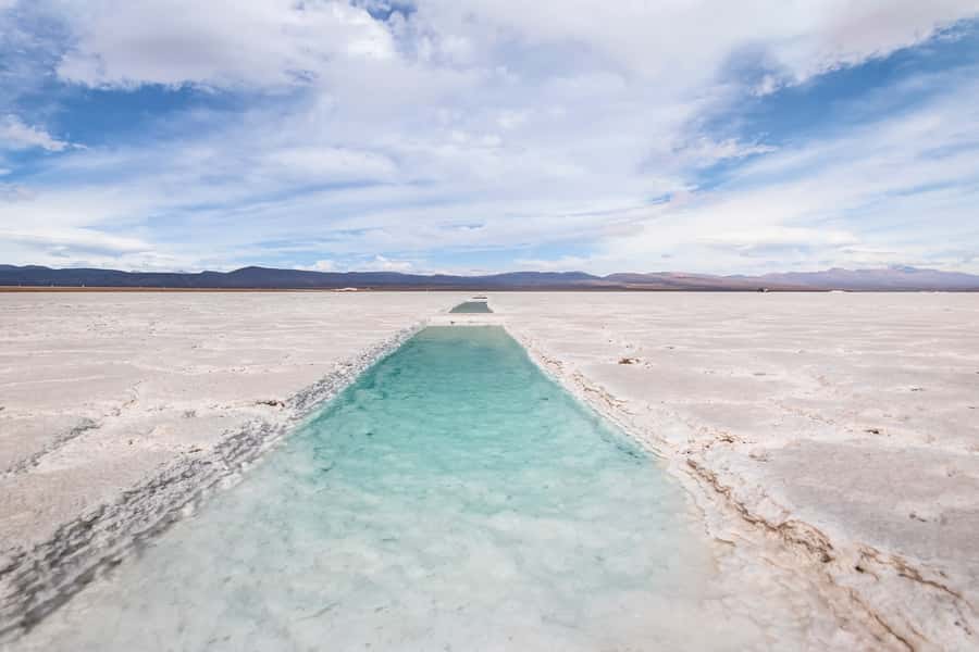 Salta or Jujuy: Iruya and Salinas Grandes 2-Day Tour - Cuesta del Lipán and the climb to the salt flats
