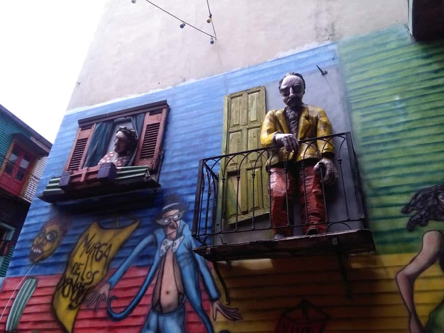 SAN TELMO + CAMINITO THE LOCAL WALKING TOUR! - Starting beside Mafalda in San Telmo
