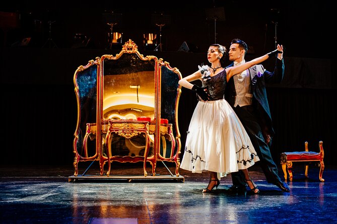 Skip the Line: Tango Porteño Only Show Ticket - The orchestra gives the evening its backbone